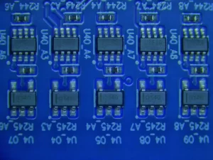 High-reliability PCB assembly undergoing automated deionized water cleaning for solder flux removal followed by ionic contamination inspection per IPC Class 3 standards